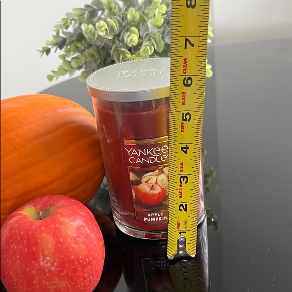 Yankee Candle Apple Pumpkin 2-Wick Tumbler Large 22oz - Picture 6 of 7